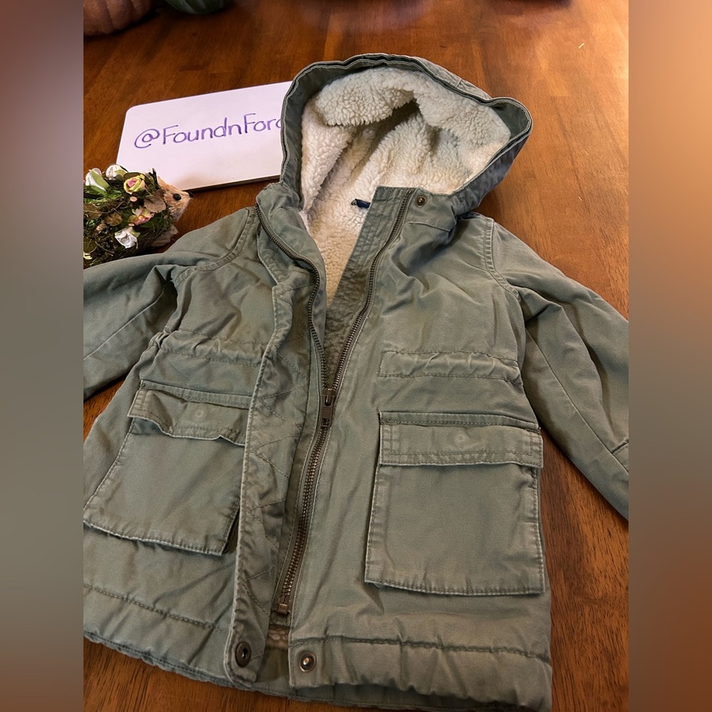 GAP Sherpa-Lined Utility Parka Jacket | Girls 2T | Canvas Style Barn Coat - Picture 4 of 11